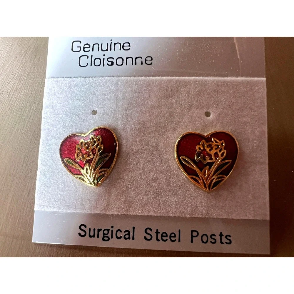 Vintage Genuine Cloisonne Heart Stud Earrings Red Gold Floral Botanical Dainty